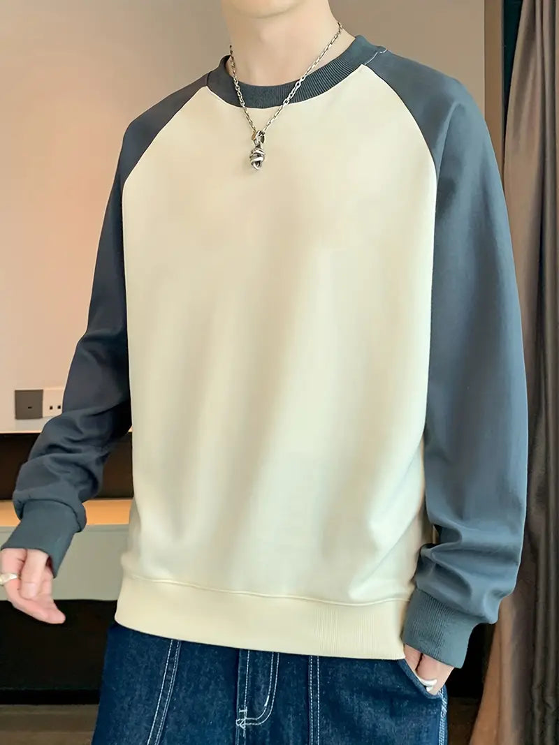 Casual Sweater with Penguin Motif