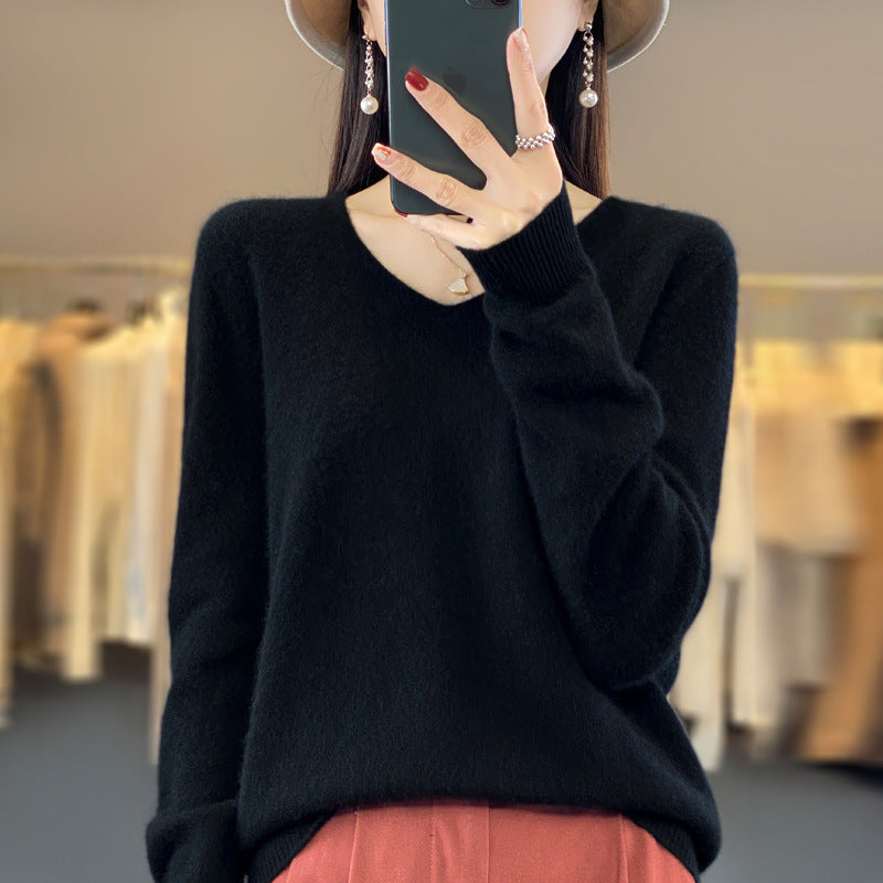 Comfortable Women's V-Neck Warm Winter Sweater