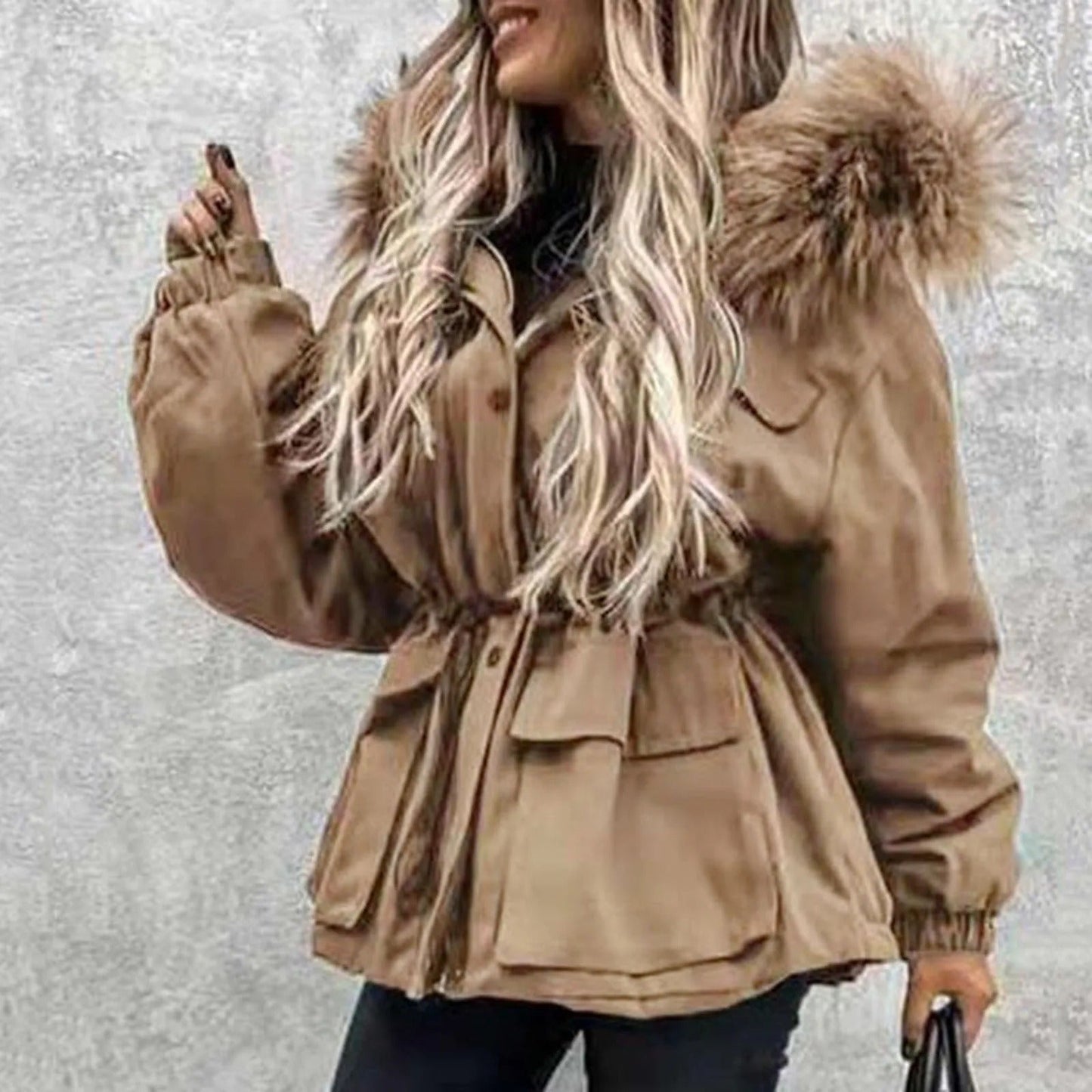 Warm-lined women's winter coat