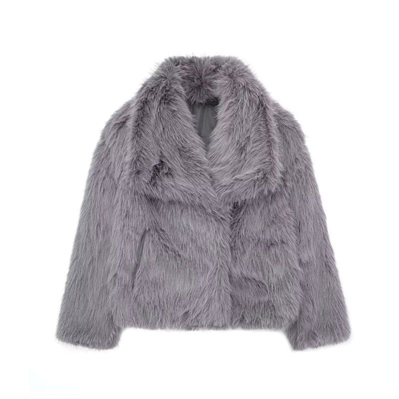Elegant Women's Fur Jacket Luxury