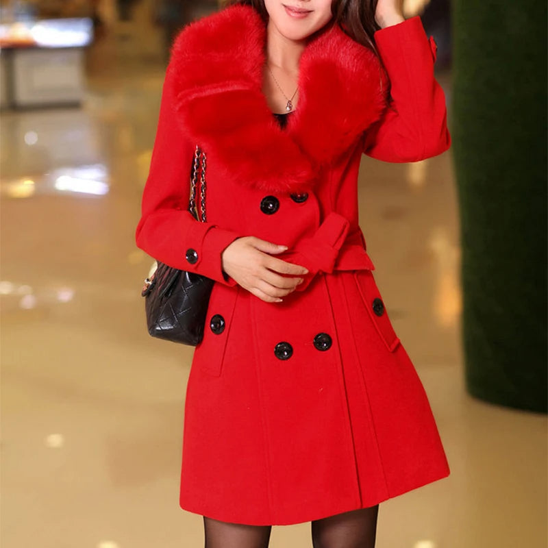 Elegant Fur Coat White Winter
