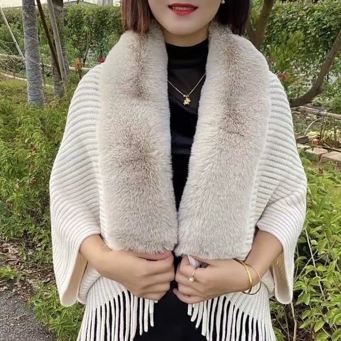 Stylish Women's Scarf Elegant Accessory