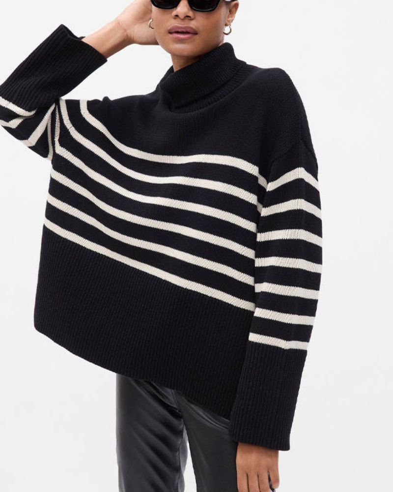 Fashionable Striped Sweater Black White
