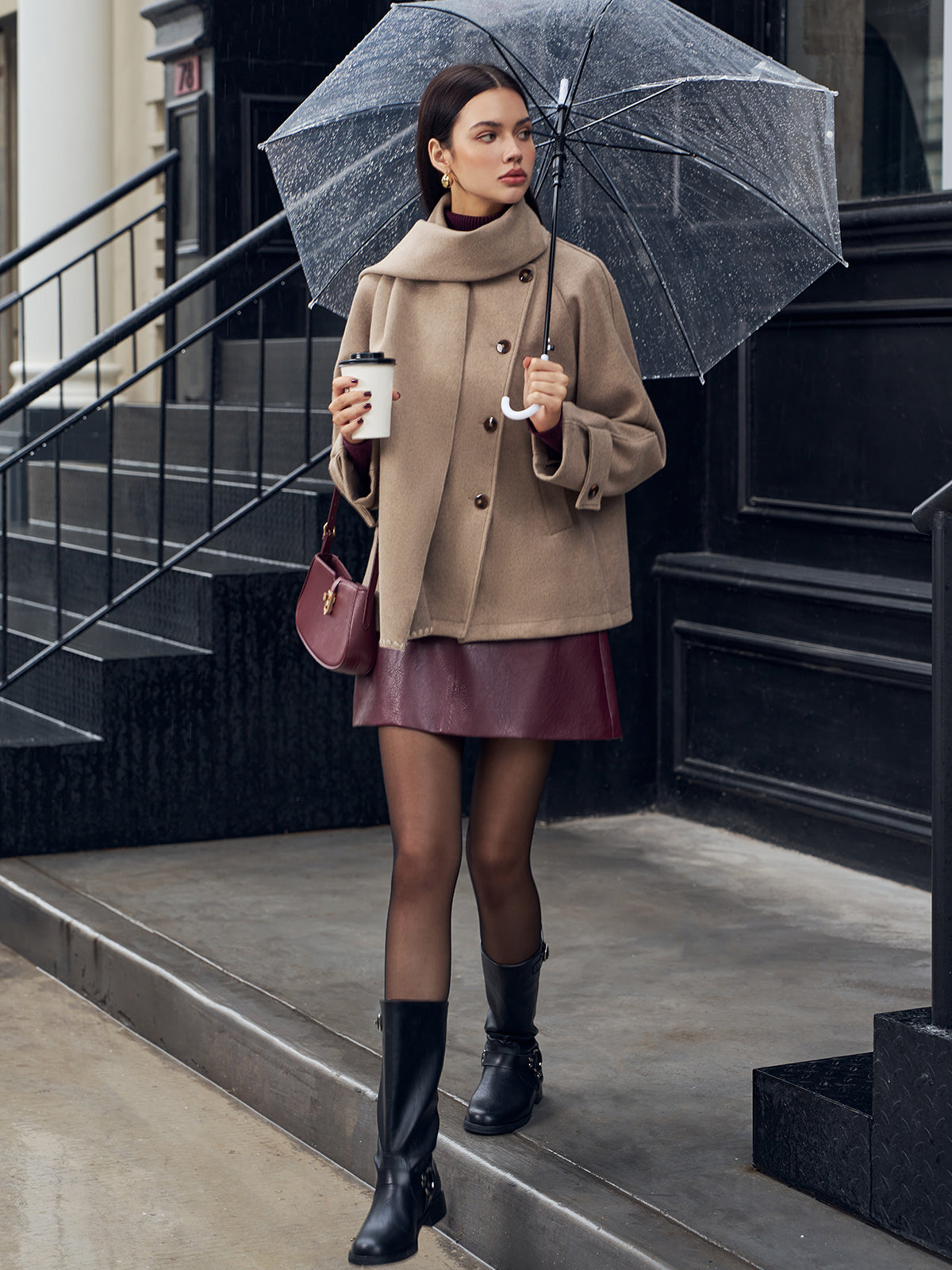 Elegante Damenjacke mit Schal Accessoire - IdealeKleiden