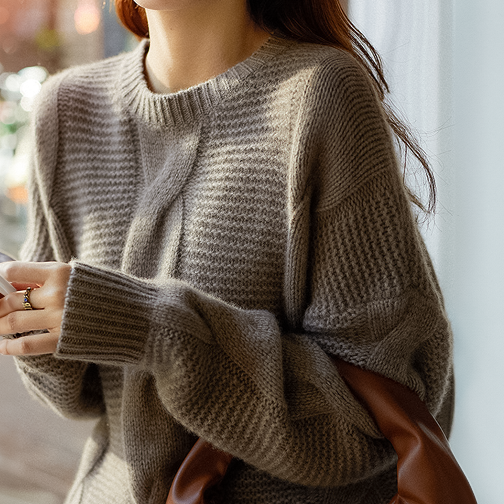 Luxury Pullover Cashmere Knit Design