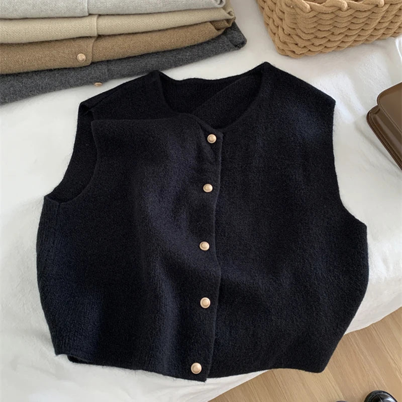 Women's Sleeveless Button-Down Vest
