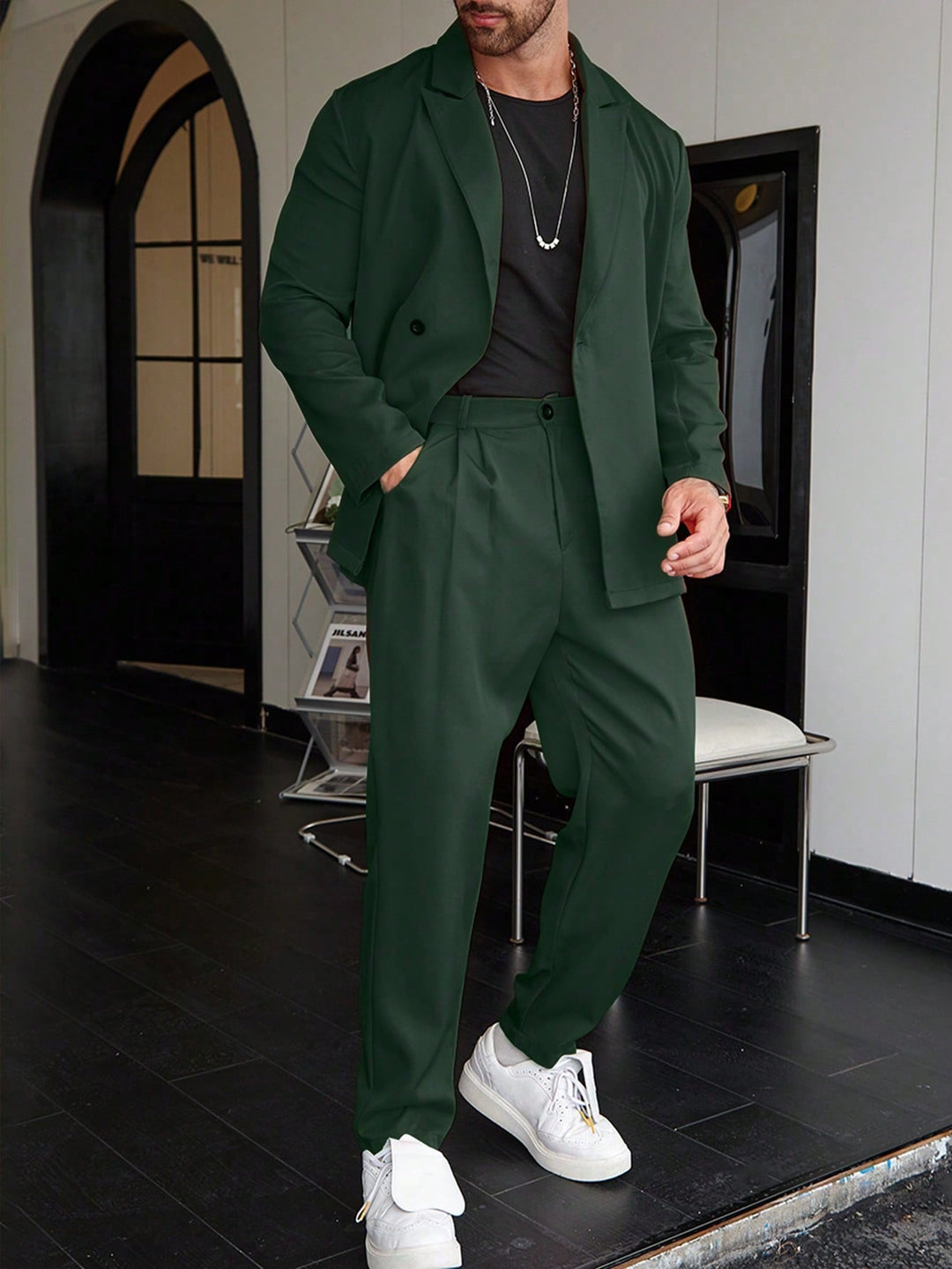 Men's Relaxed Fit Two-Piece Suit