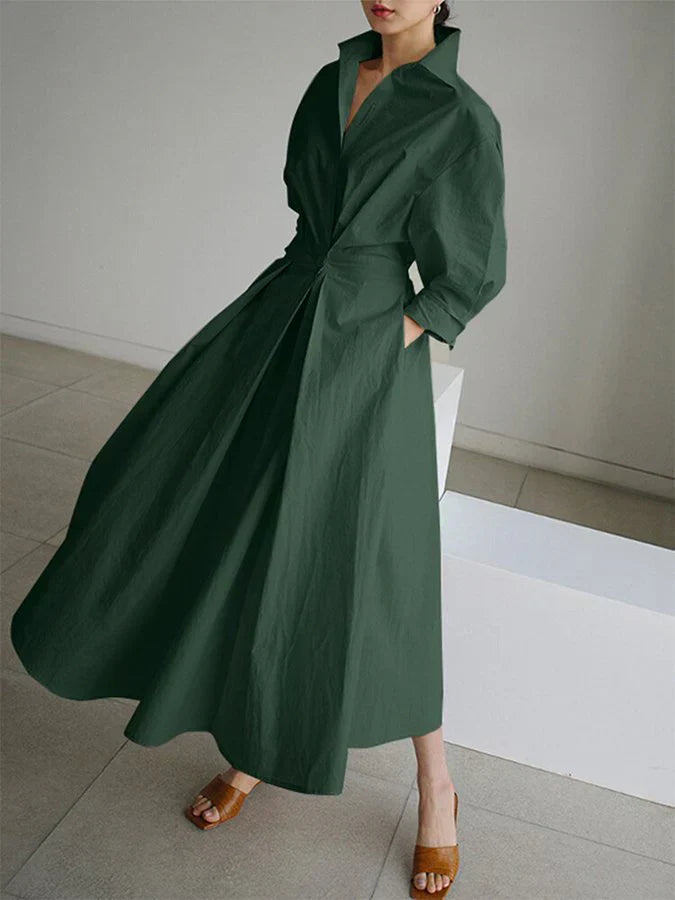 Elegant Women's Maxi Dress with Collar and Chic Pleats