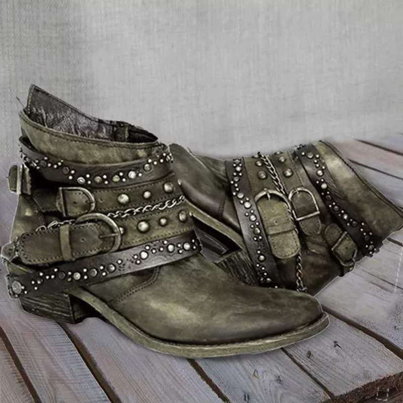 Stylish Boots Autumn Model