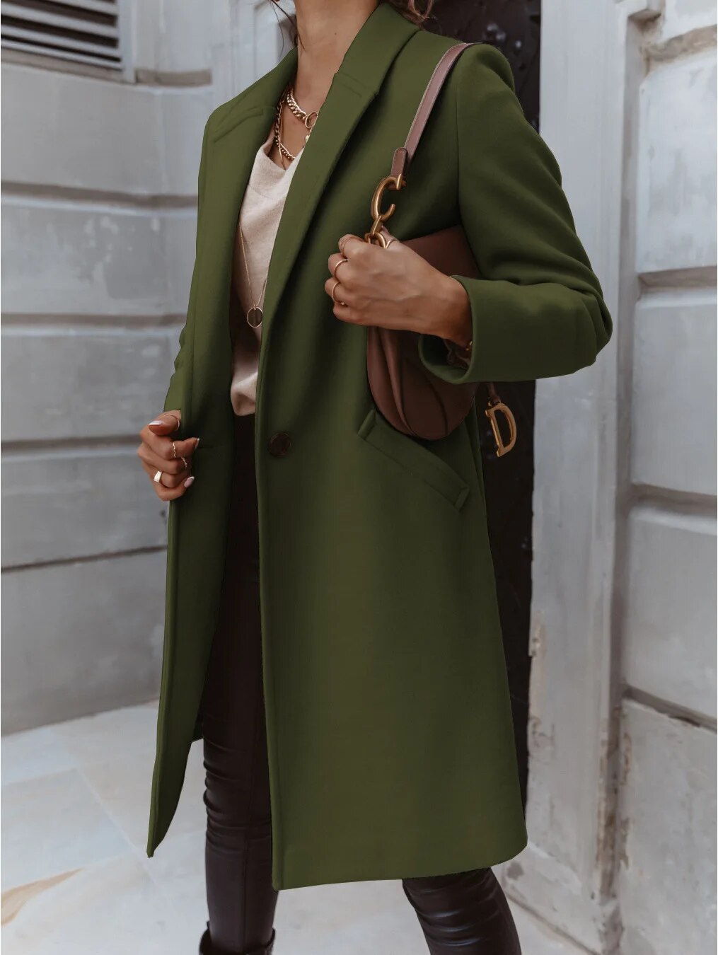 Tailored Wool Coat Elegant Classic