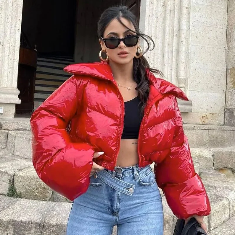 Stylish Short Puffer Jacket Quilted Pattern for Women