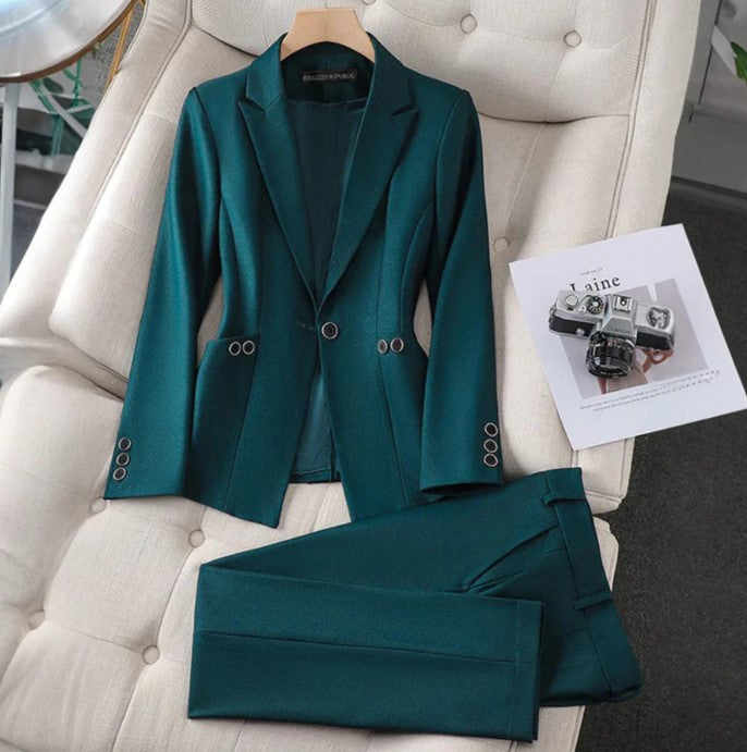 Laura - Women's Business Suit Set