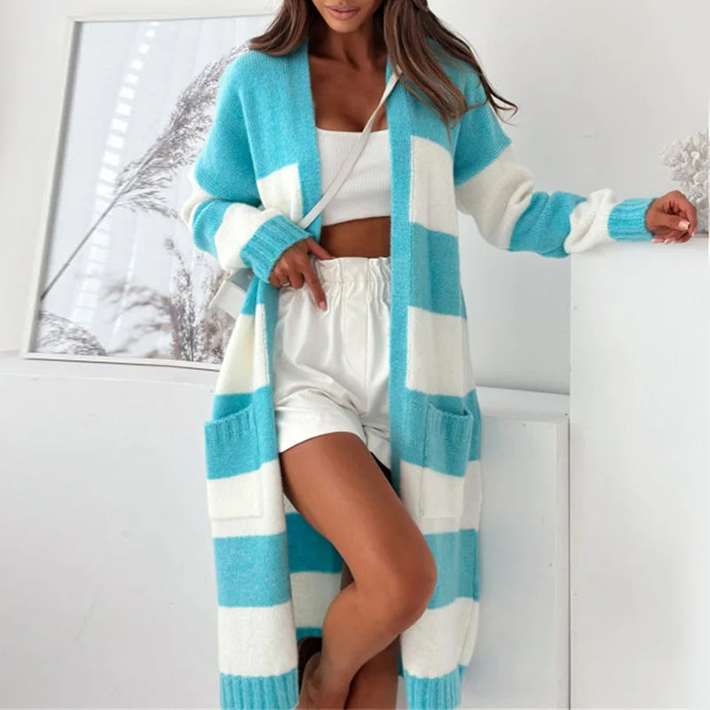 Women's Long-Sleeved Cardigan with Pockets