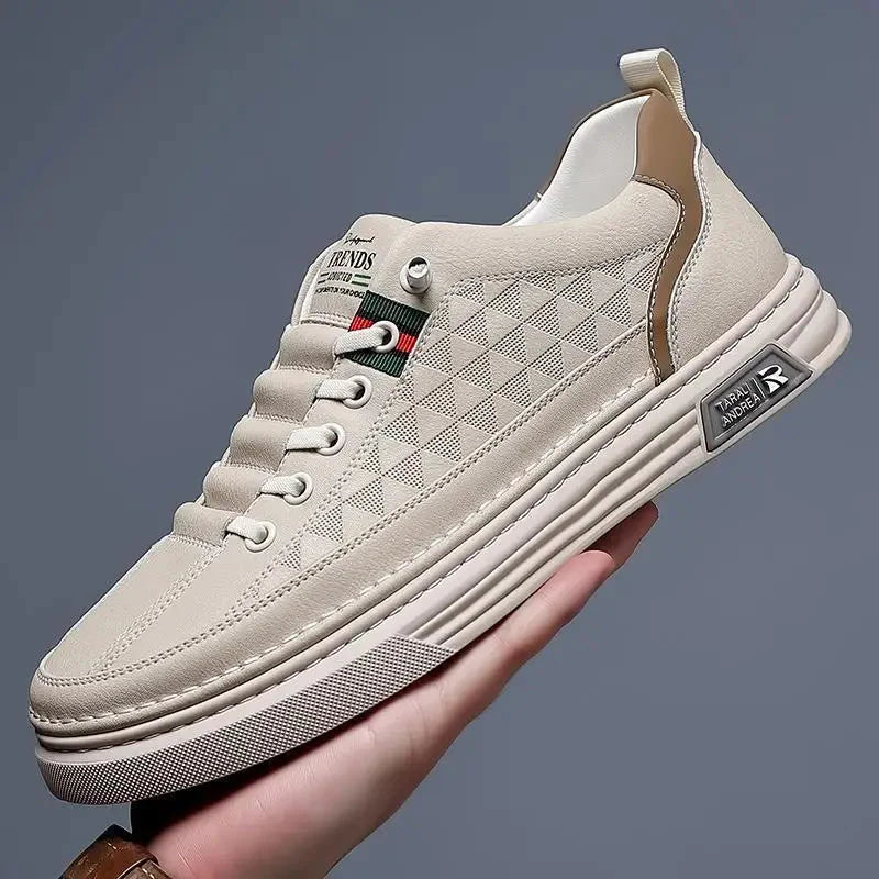 Comfortable Men's Hiking Sneakers