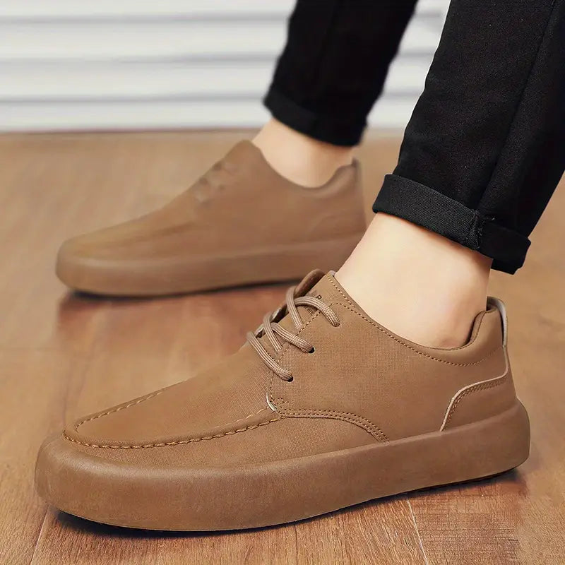 Comfortable hiking boots for men outdoor