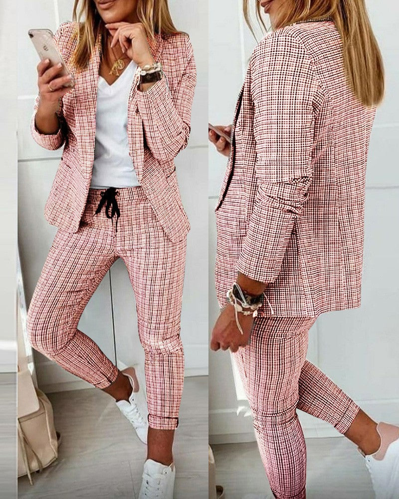 Tailored suit for business and leisure