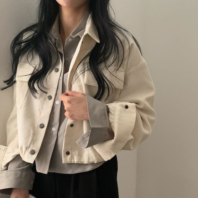 Short corduroy jacket women's model