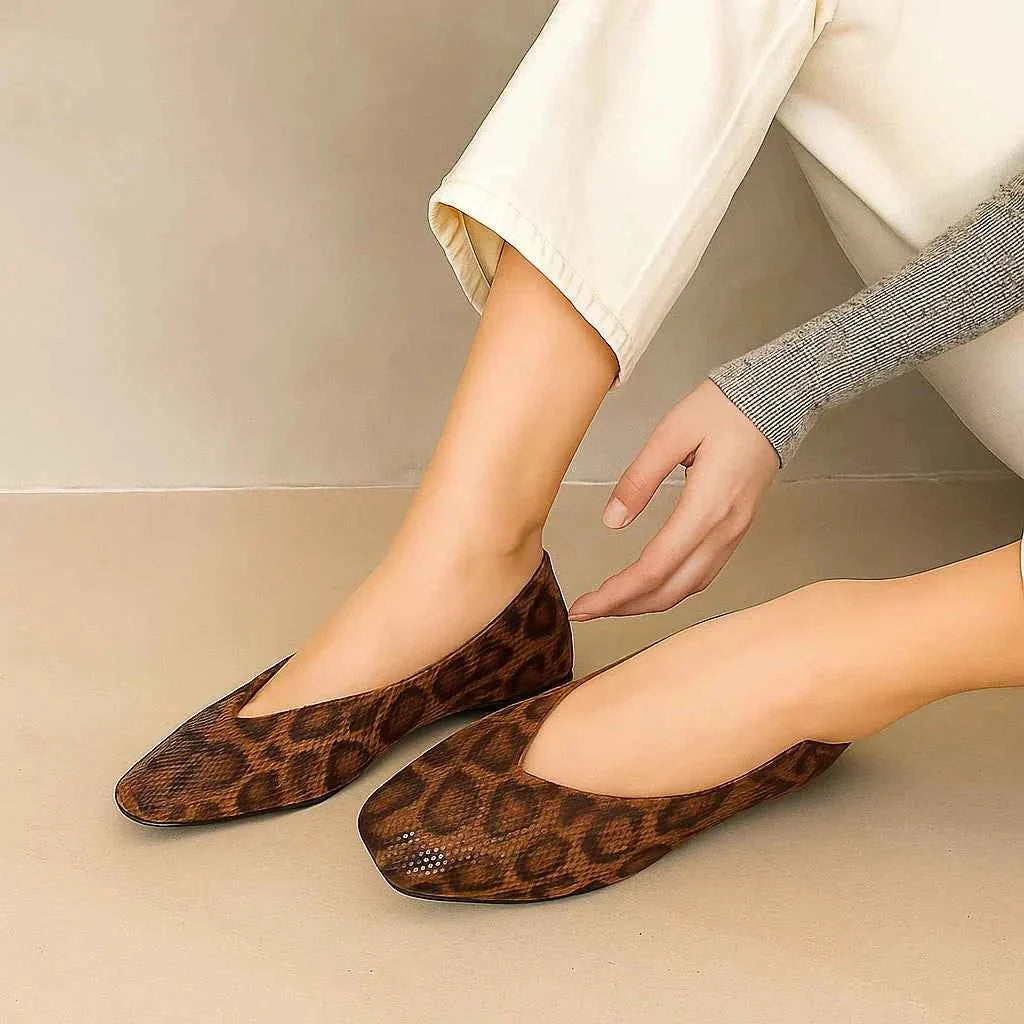 Women's Leopard Print Loafers Elegant