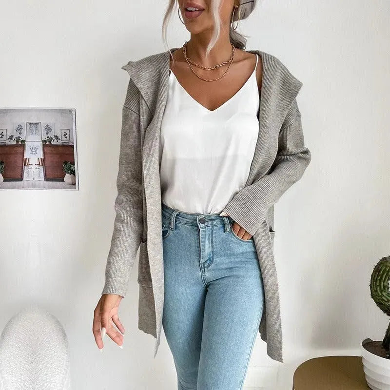 Elegant Women's Cardigan Pullover with Fine Pattern