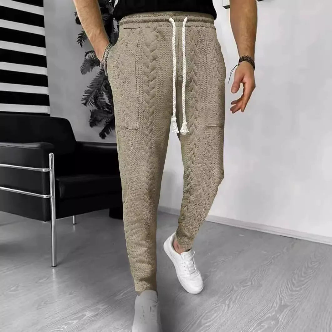 Comfortable jacquard jogger pants with a straight leg