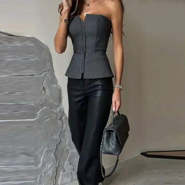 Off-the-shoulder top with a fitted waist and a zipper