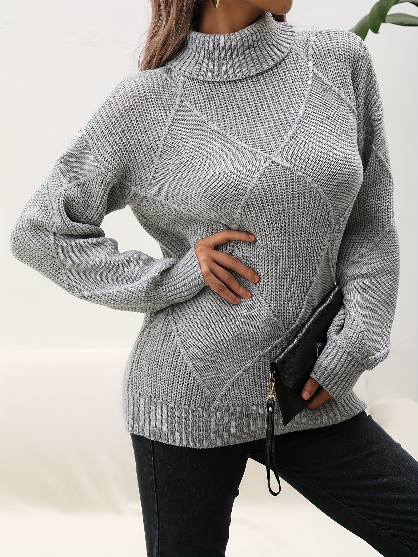 Fashionable Solid Color Turtleneck Style Sweater