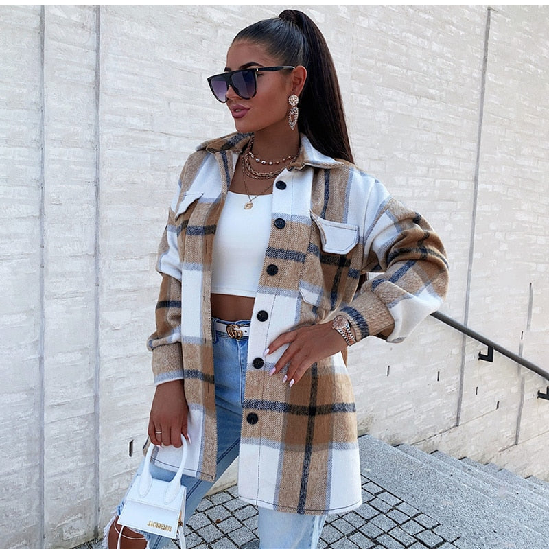 Women's Denim Jacket Stylish & Comfortable