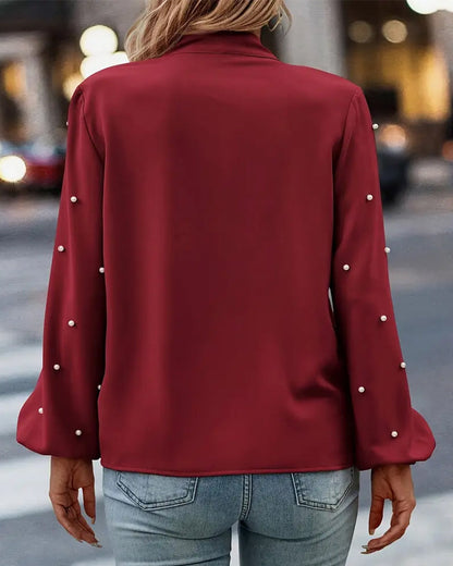 Elegante Kleider | Bänder und Perlen im Chic Stil - IdealeKleiden