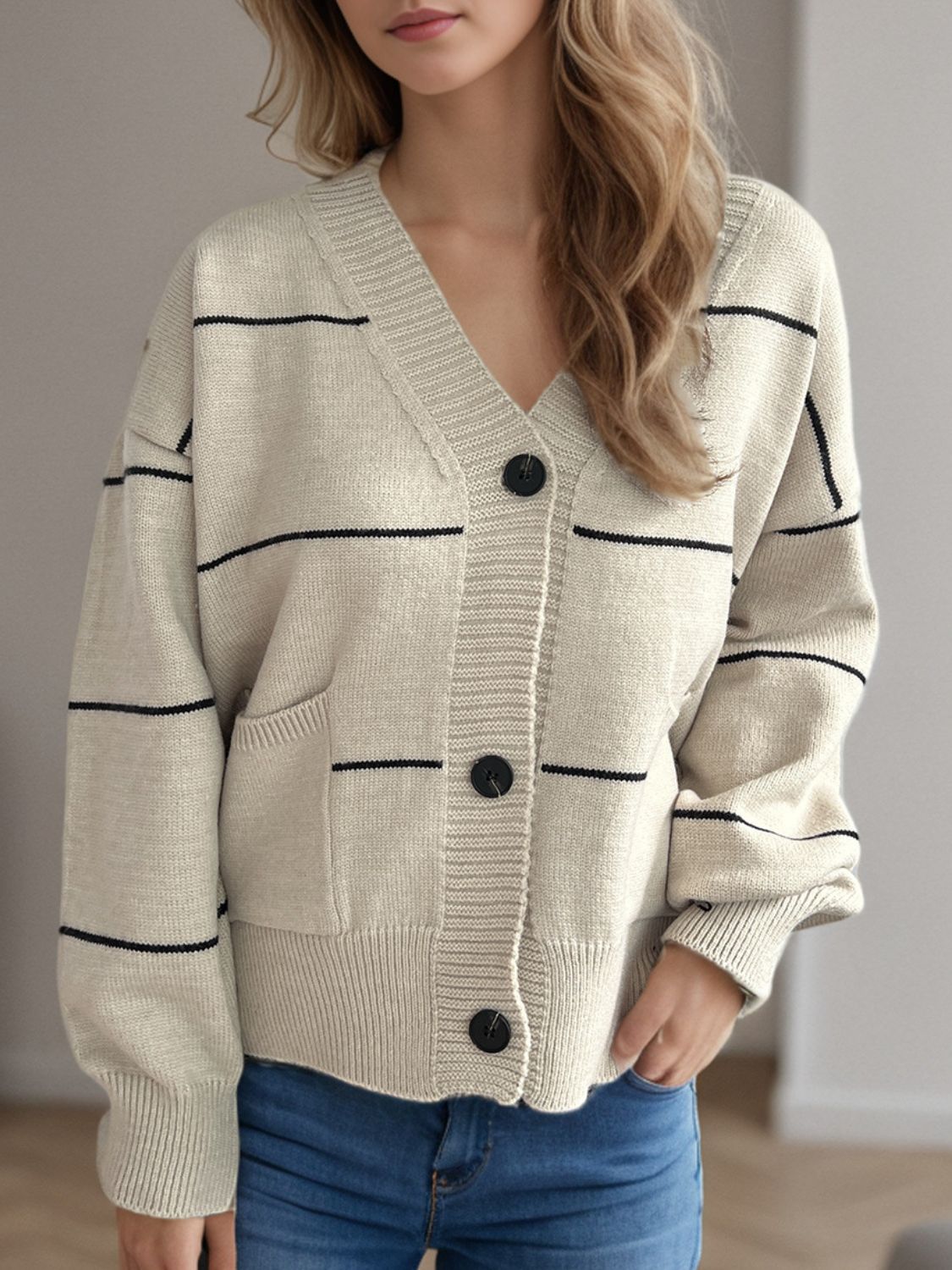Fashionable Cardigan V-Neck Long Sleeve