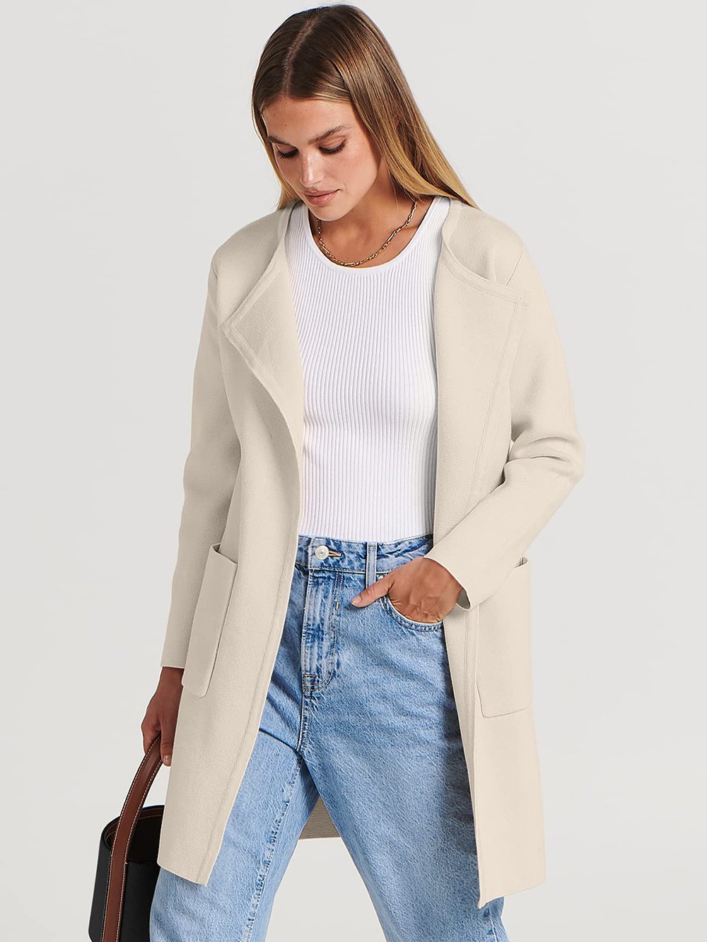 Fashionable Women's Jacket Lapel Style
