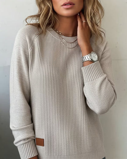 Elegant clothing Round neck