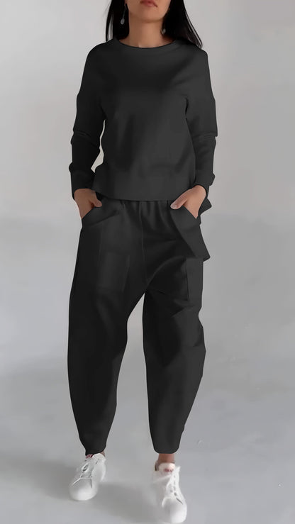 Practical Women's Clothing with a Lightweight Top Look