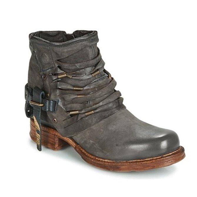 Retro Leather Boots Vintage Style