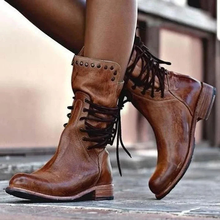 Fashionable Leather Boots Lace-up Design