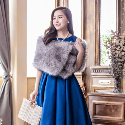 Women's Fur Cape Elegant Soft Voluminous