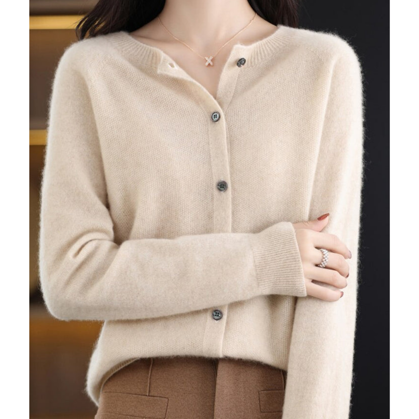 Women's Cardigan Elegant Classic Design