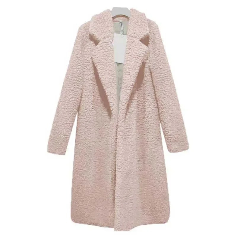 Soft winter coat with a fuzzy look