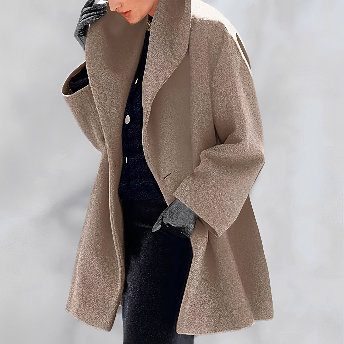 Elegant Women's Wide-Cut Wool Coat