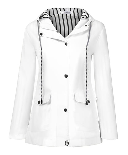 Stylish Women's Outdoor Jacket Trend