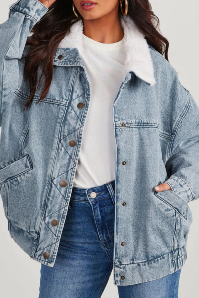 Practical denim jacket with turn-down collar and long sleeves