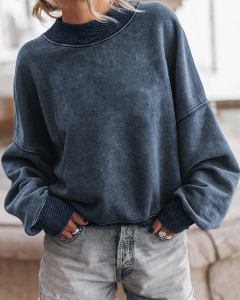 Stylish White Sweater Modern Ruched