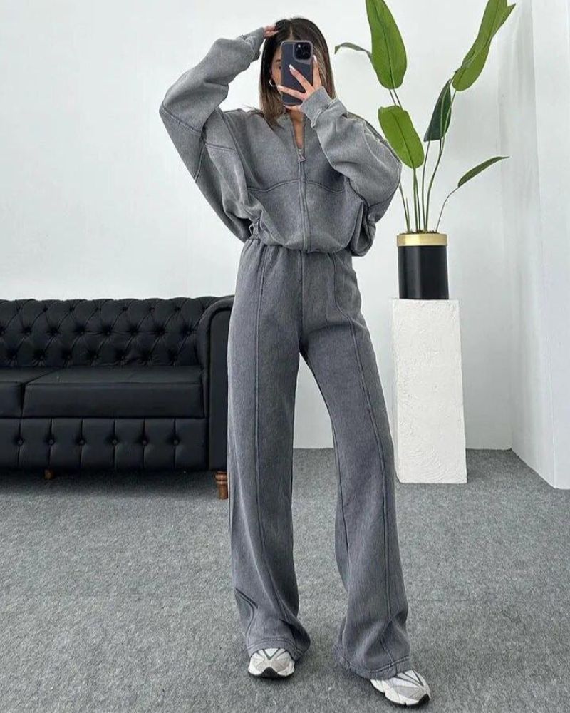 Cozy 2-Piece Women's Set