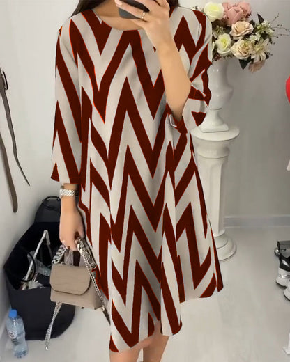 Fashionable Women's Dress With Print