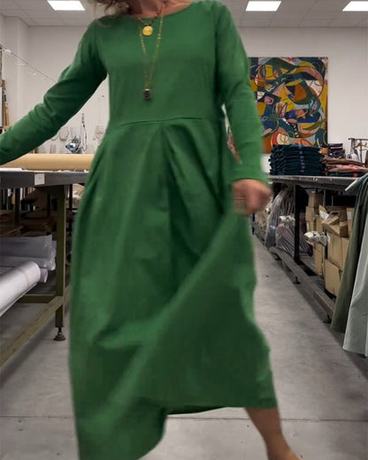 Loose Women's Dress Round Neck Cut