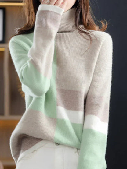 Women's Turtleneck Sweater Elegant Design