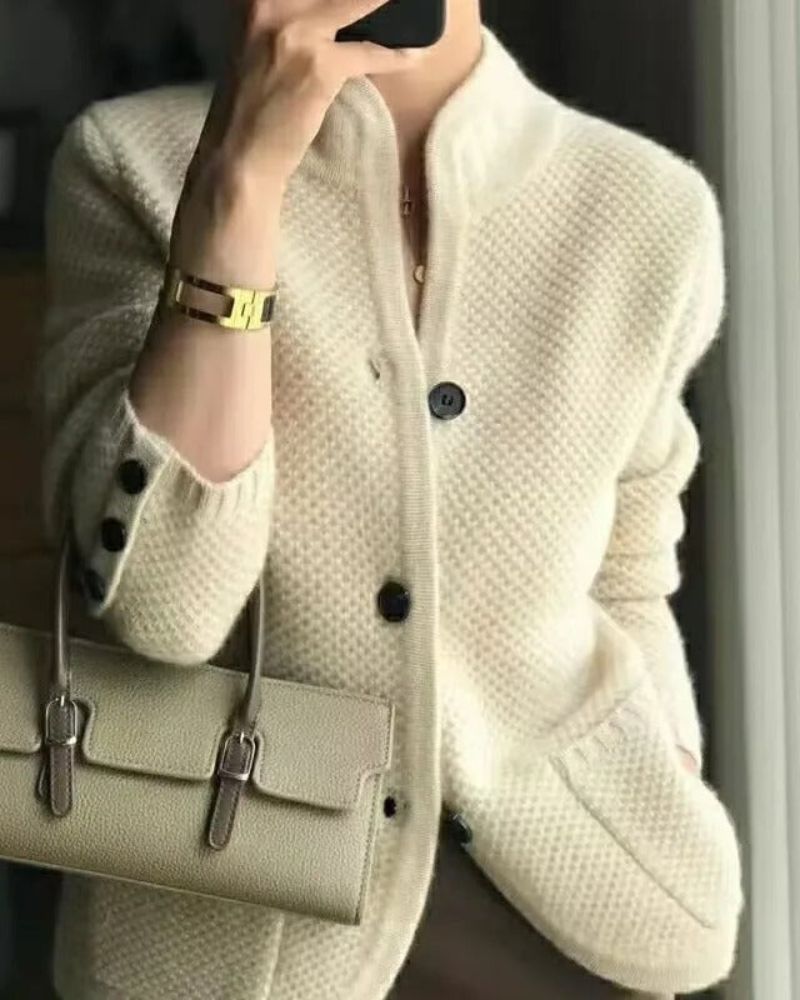 Damen Wollpulloverjacke Warm & Stilvoll - IdealeKleiden
