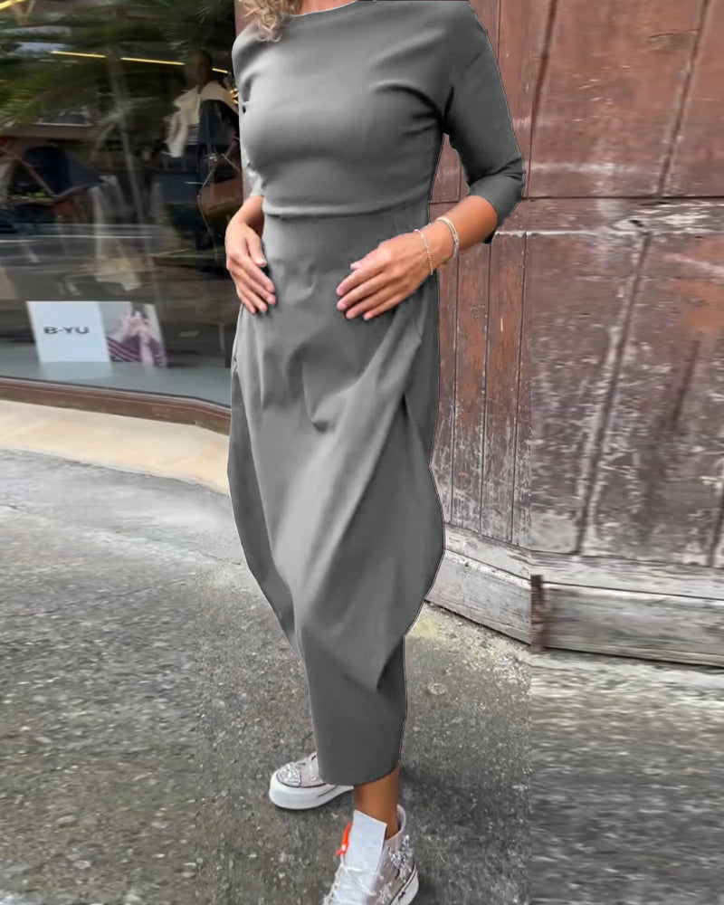 Elegant Women's Long-Sleeved Dress With Pocket