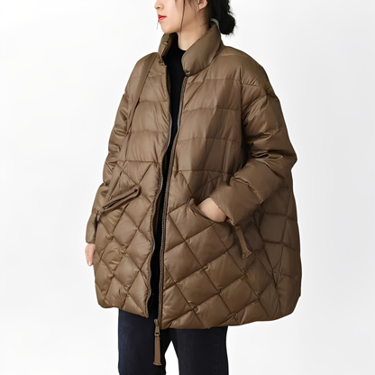 Practical Women's Jacket With Pockets And Zipper