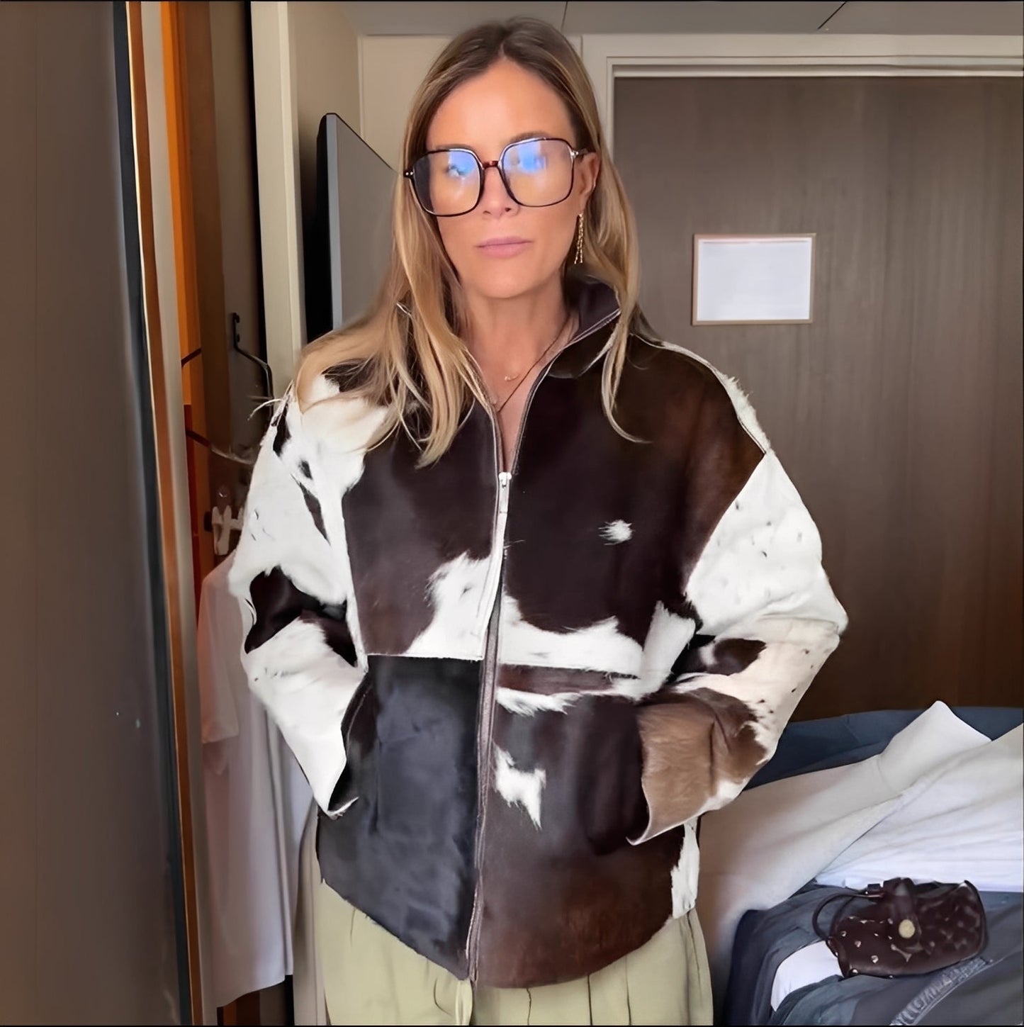 Stylish Women's Jacket Elegant Cut