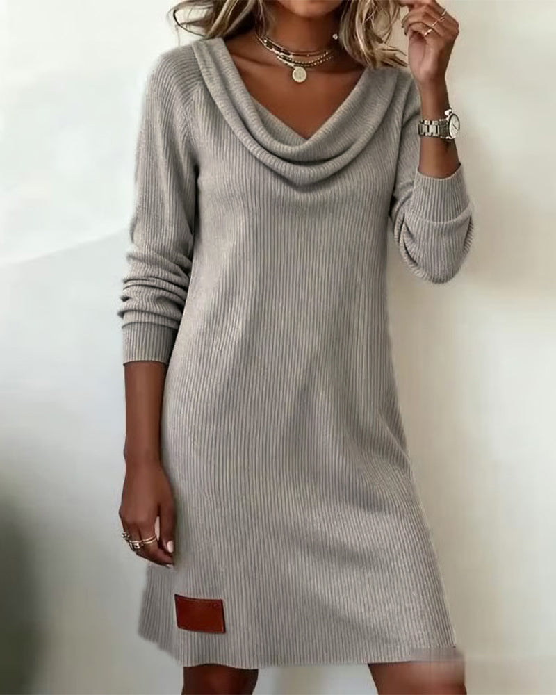 Elegant Women's Long-Sleeved Dress with Soft Collar